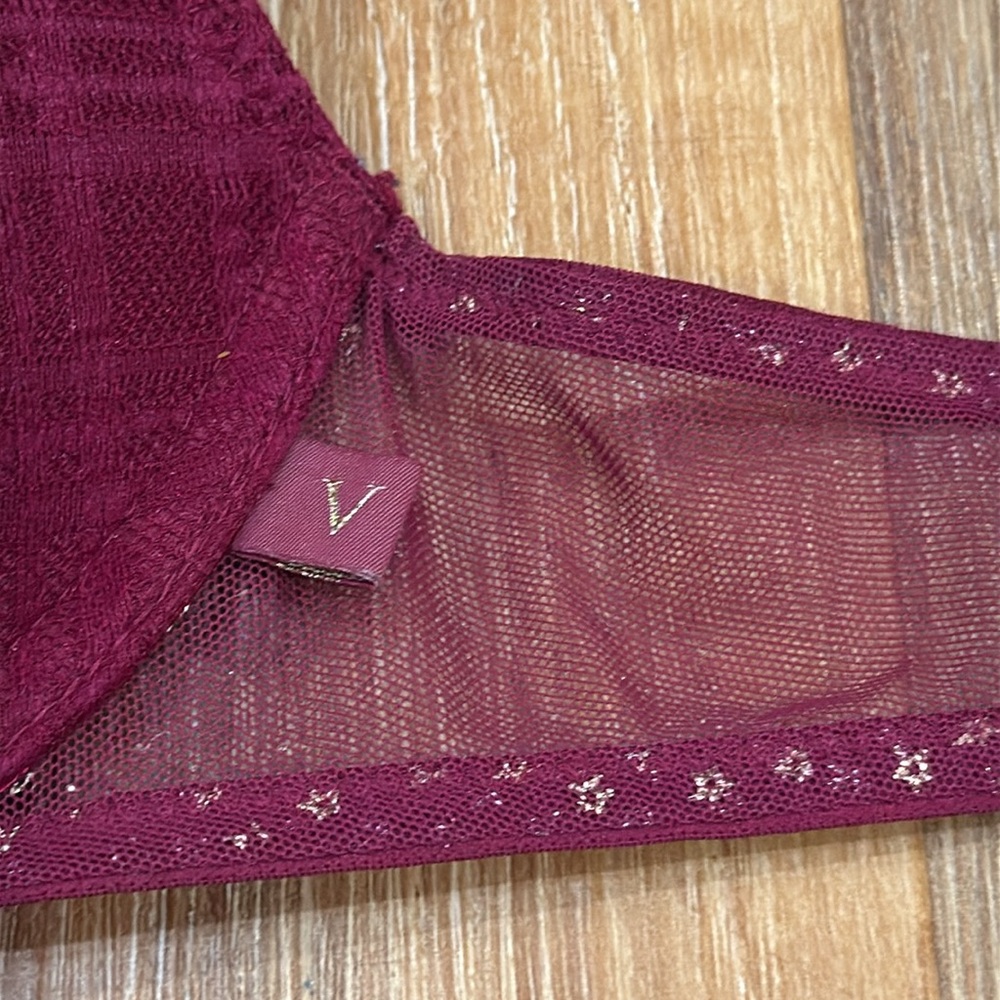 Victoria’s Secret Burgundy Sexy Plaid Lace Push Up Bra (Size: 34A) - Picture 4 of 13